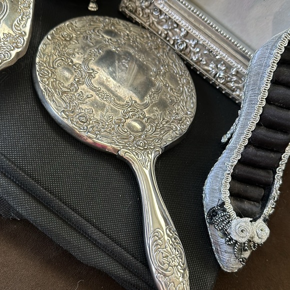 Vintage Antique Silver Plated Vanity Set - Picture 11 of 16